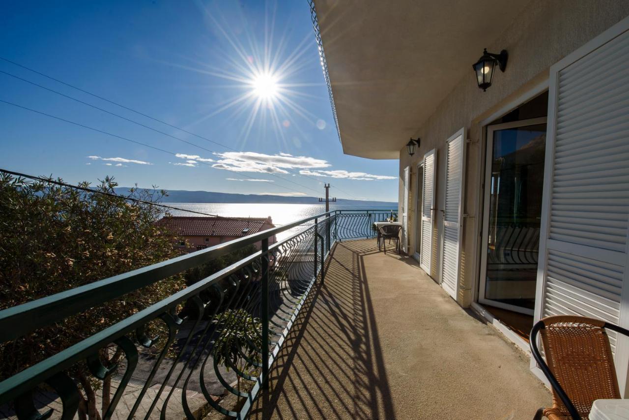 Apartman Mijo - Suhi Potok Jesenice  Exteriör bild