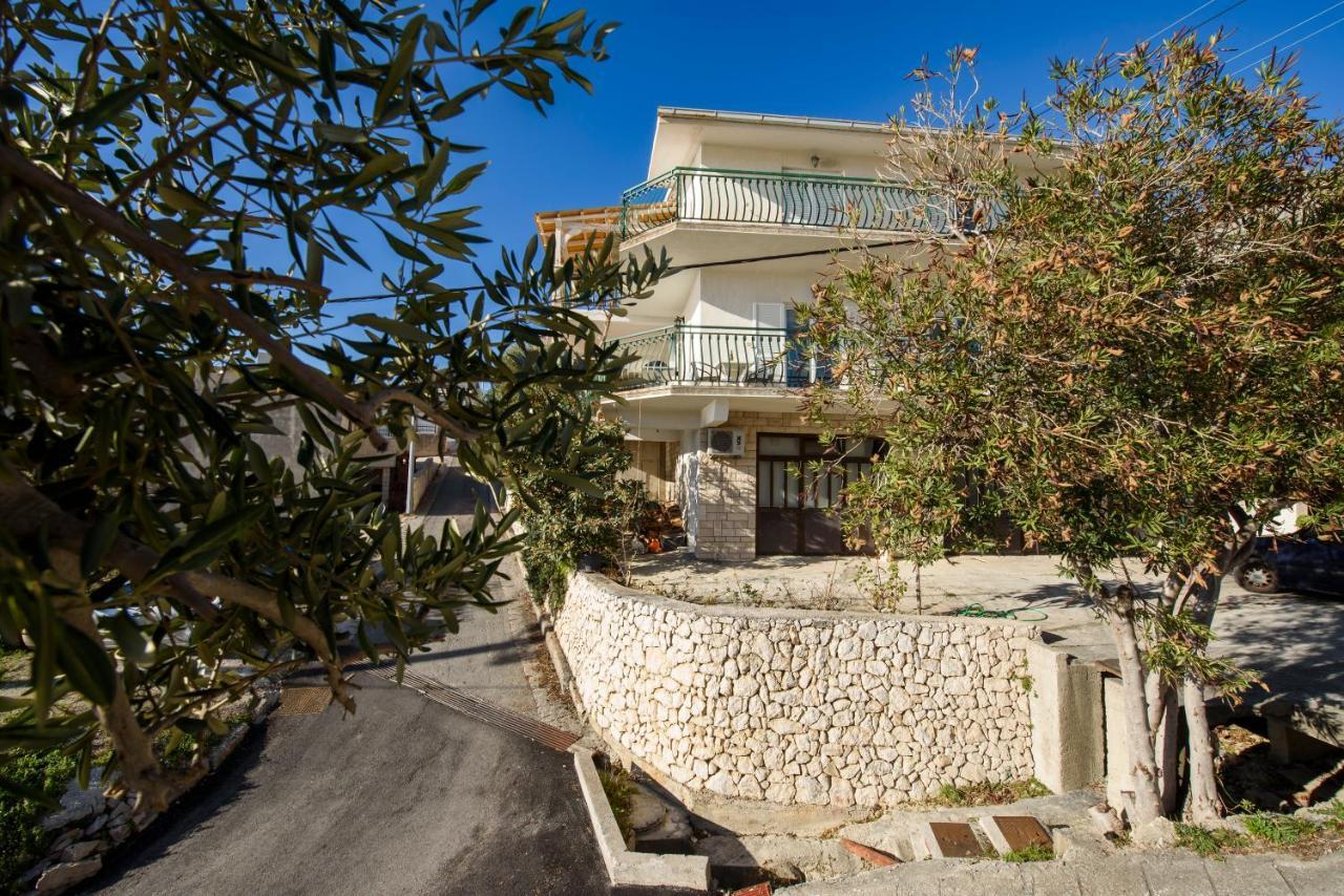 Apartman Mijo - Suhi Potok Jesenice  Exteriör bild