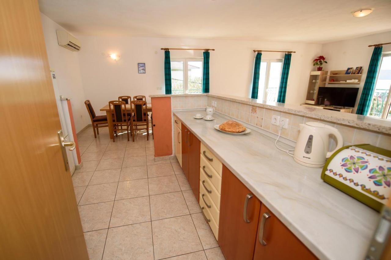 Apartman Mijo - Suhi Potok Jesenice  Exteriör bild