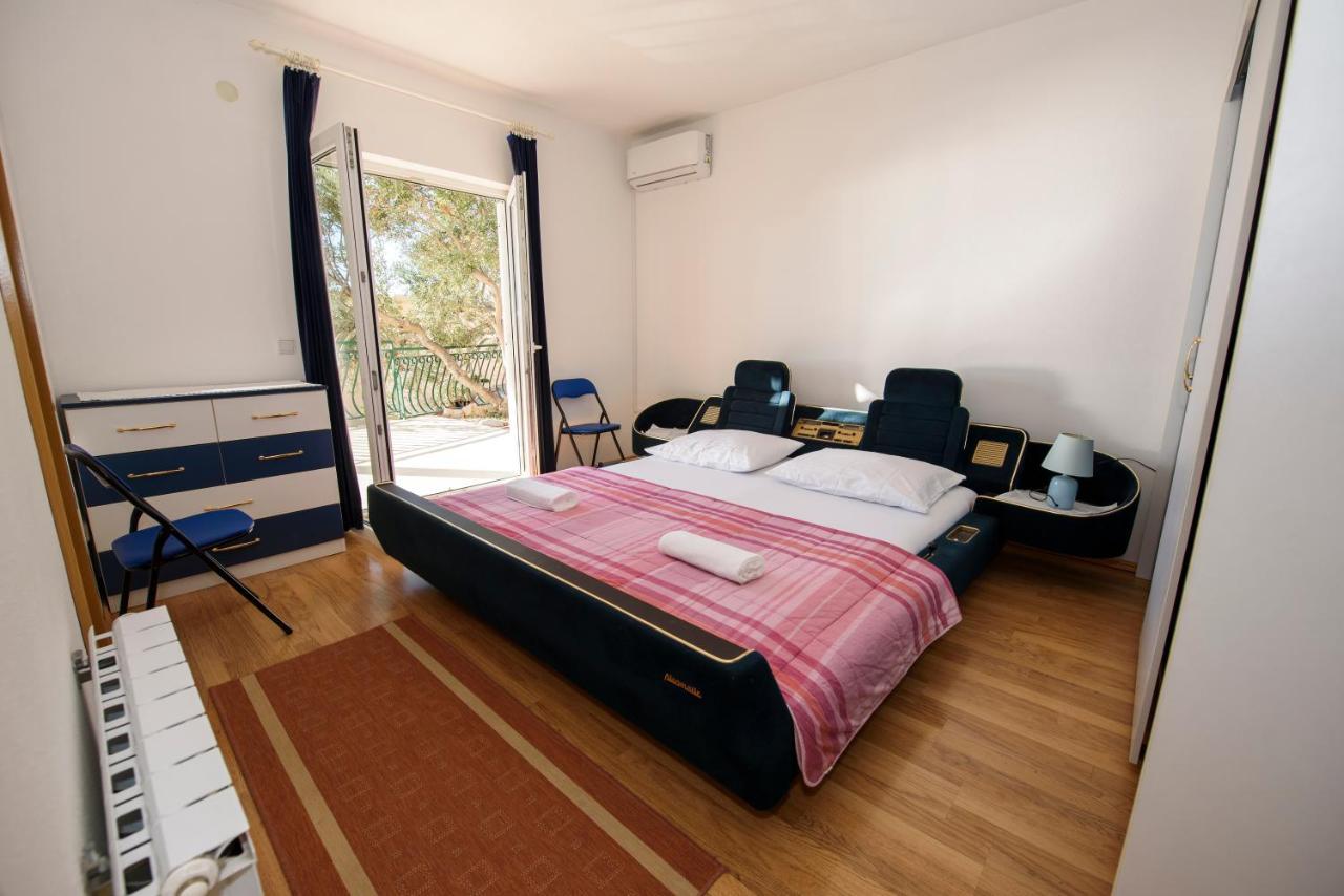 Apartman Mijo - Suhi Potok Jesenice  Exteriör bild