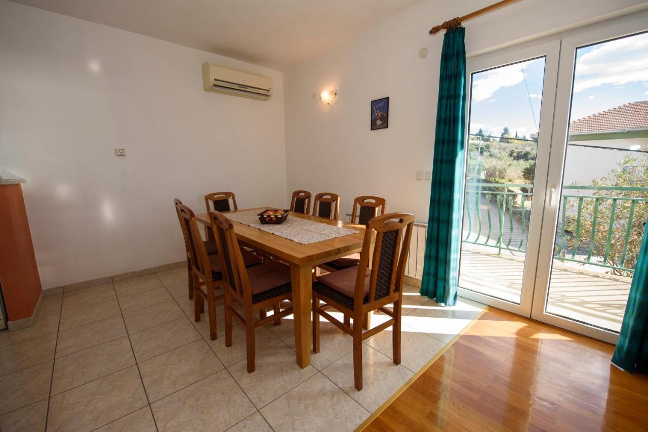 Apartman Mijo - Suhi Potok Jesenice  Exteriör bild
