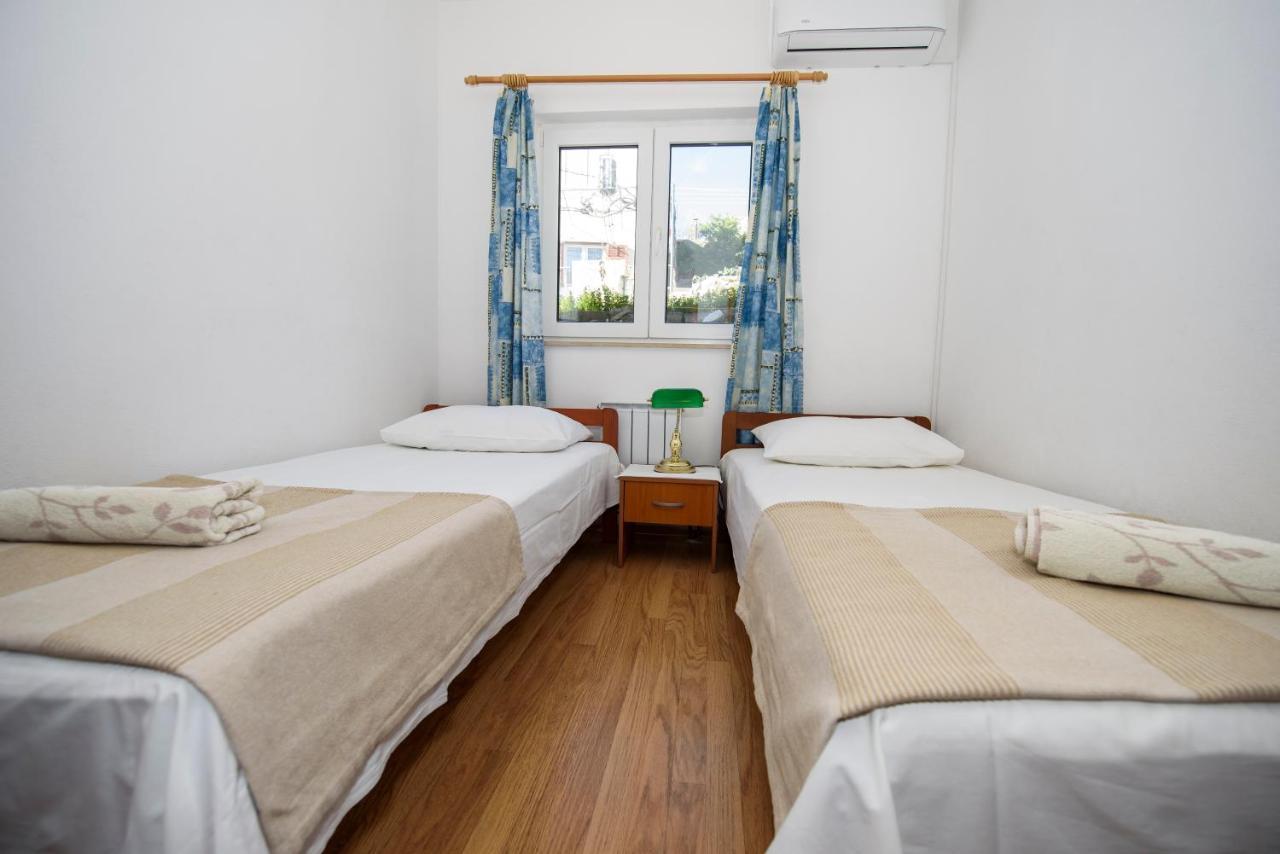Apartman Mijo - Suhi Potok Jesenice  Exteriör bild